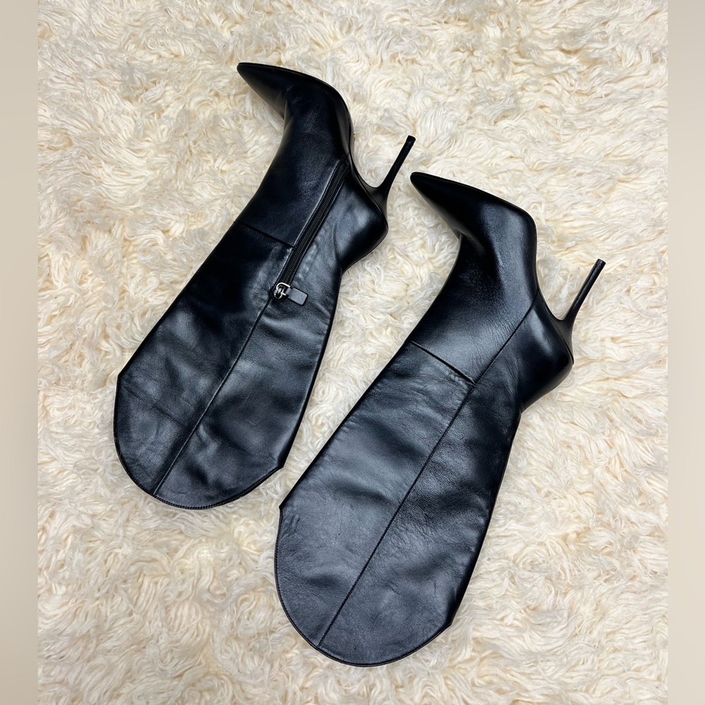 Stuart Weitzman Black Leather Over-the-Knee Pointed Toe Stiletto Boots - Picture 12 of 14